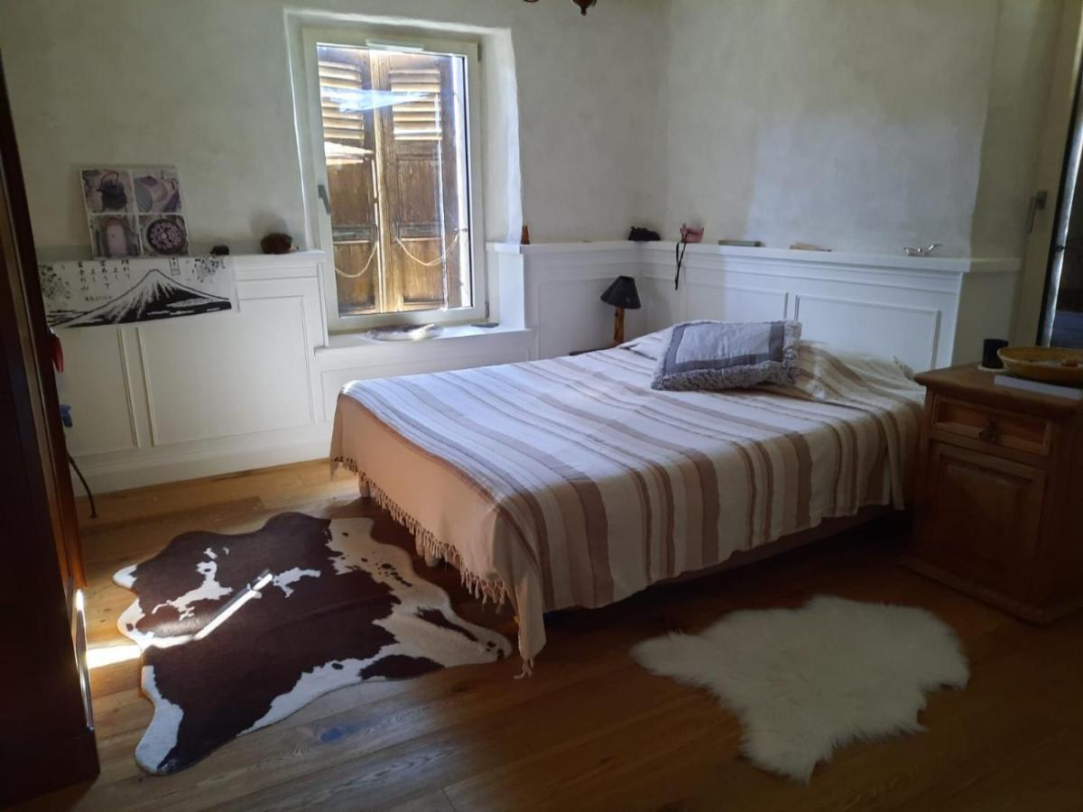 Chambre Atypique 2 Pers 200M Du Lac Saint-Jorioz Exterior photo