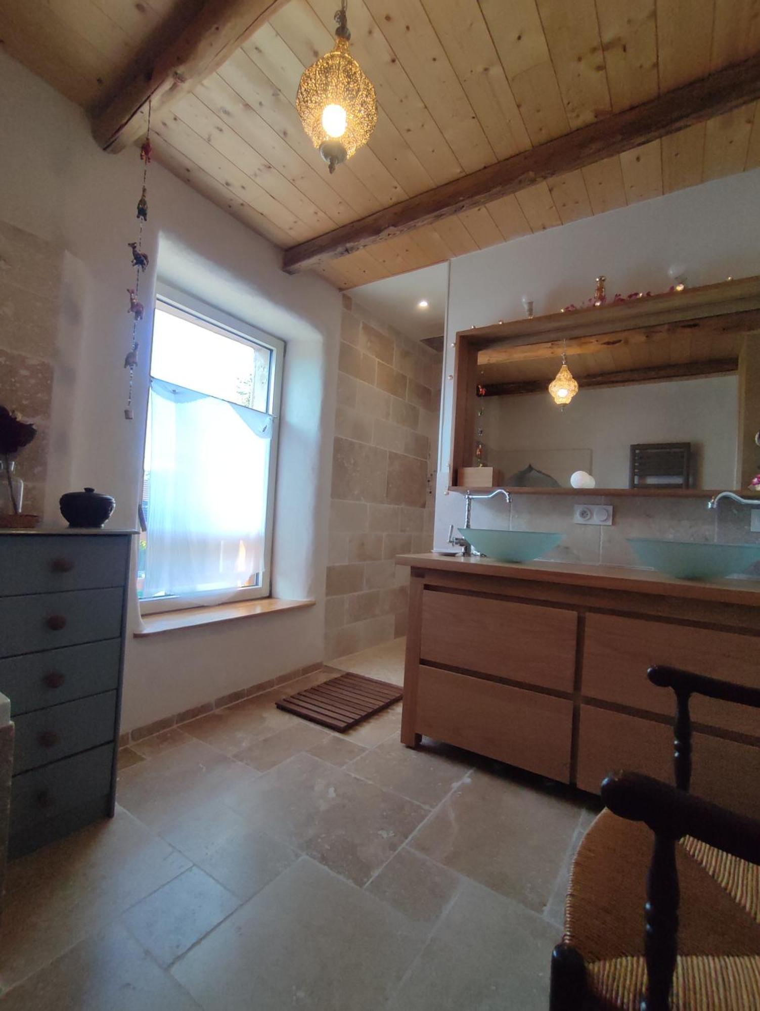 Chambre Atypique 2 Pers 200M Du Lac Saint-Jorioz Exterior photo